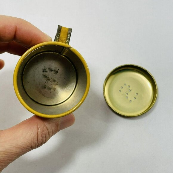Vintage Percival Duffin Tin Salt Shaker 4” Metal Retro Handle Replacement Yellow - Picture 6 of 12